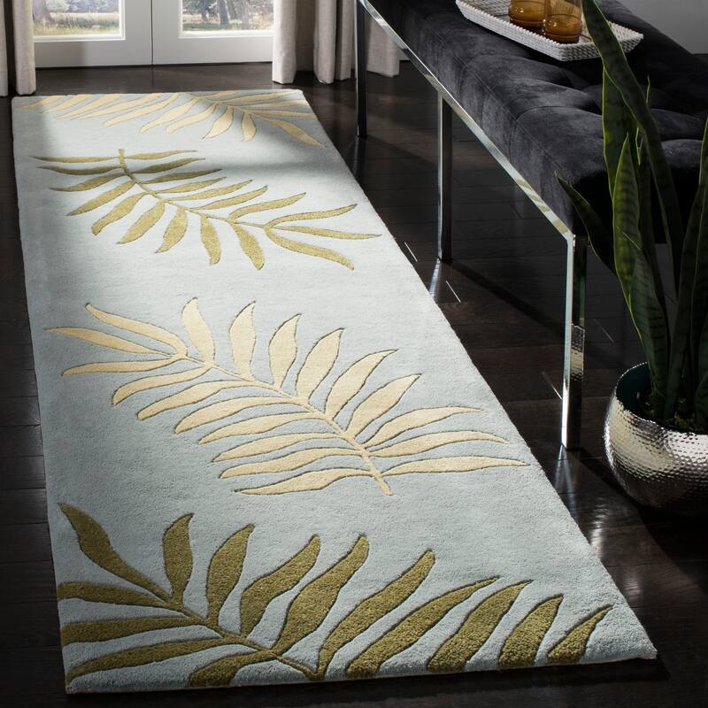 SAFAVIEH Handmade Soho Kyrie Ferns N.Z. Wool Rug