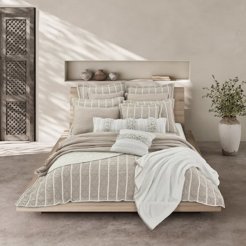 Playa Coverlet - Full - Queen - Sand