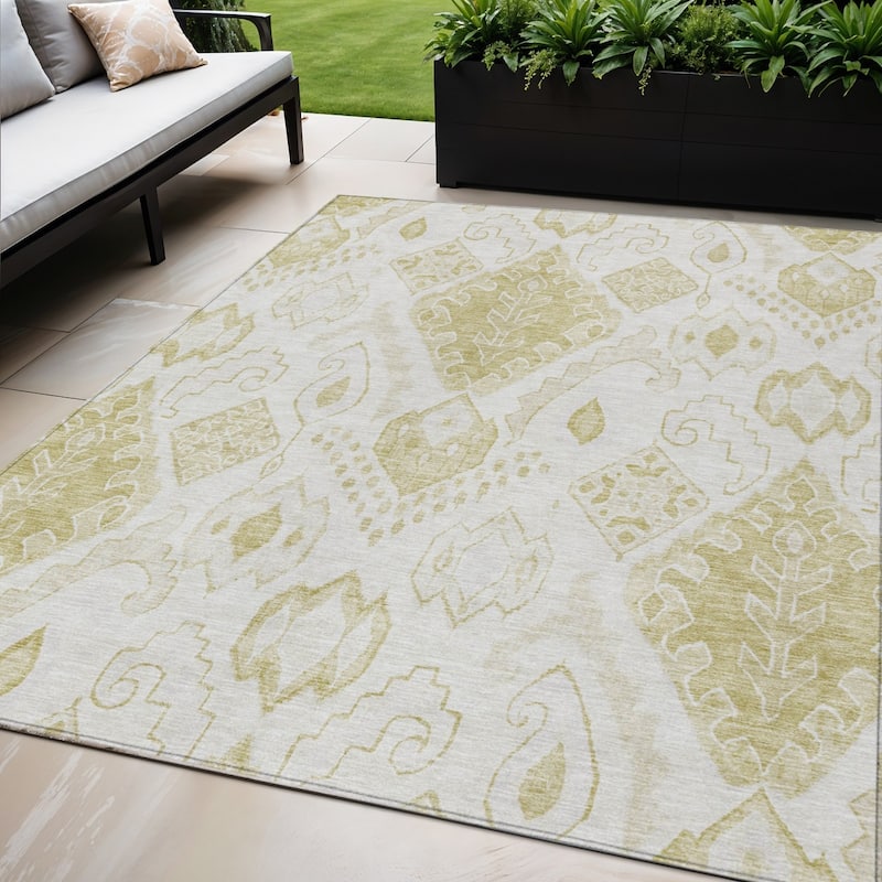 HomeRoots Moroccan Transitional Rectangle Outdoor Rug - 5' X 8'