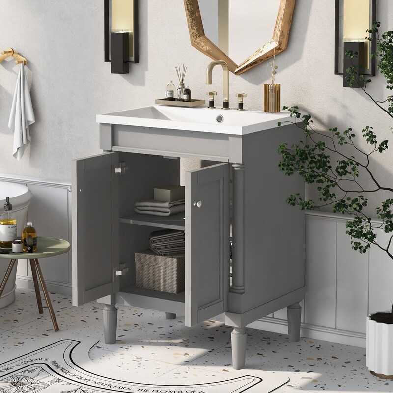 Large bathroom new arrivals shelves