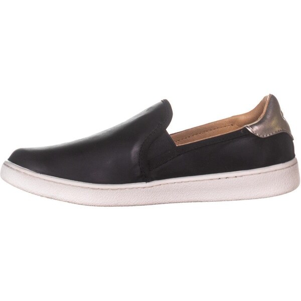 ugg cas slip on black