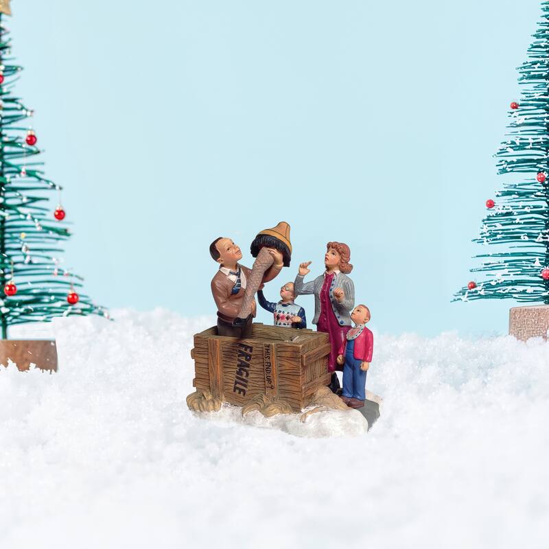 Department 56 A Christmas Story Village "Isn't It Beautiful?" Figurine #805033