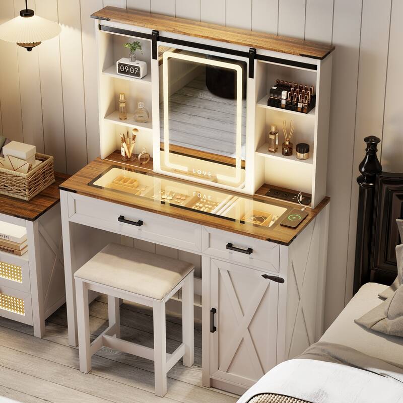 Makeup Vanity With Led Light and Outlets