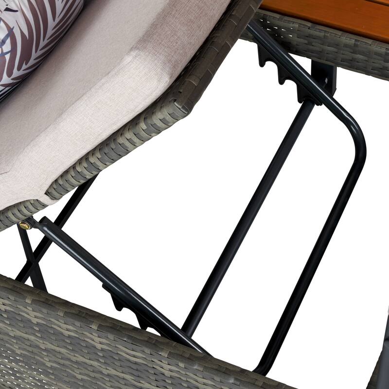 SAFAVIEH Outdoor Living Adora Double Daybed - 24"W x 25"D x 64"H
