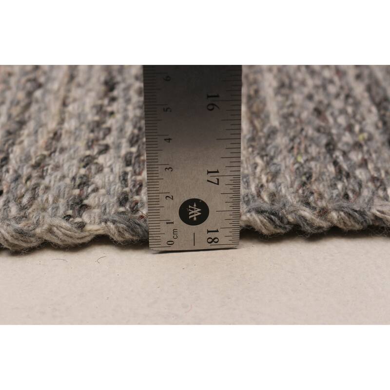 Boho Grey Kilim 5'1" x 7'4" - 5'1 x 7'4