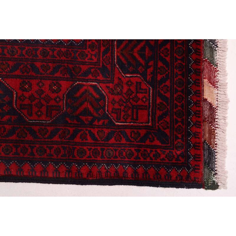 ECARPETGALLERY Hand-knotted Finest Khal Mohammadi Red Wool Rug - 4'11 x 6'4