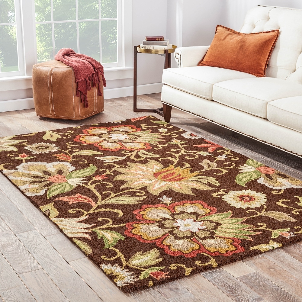 https://ak1.ostkcdn.com/images/products/is/images/direct/20ac2ac2b6a7a4b0ab66fc4eff41d338f1571551/Santiago-Handmade-Floral-Area-Rug.jpg