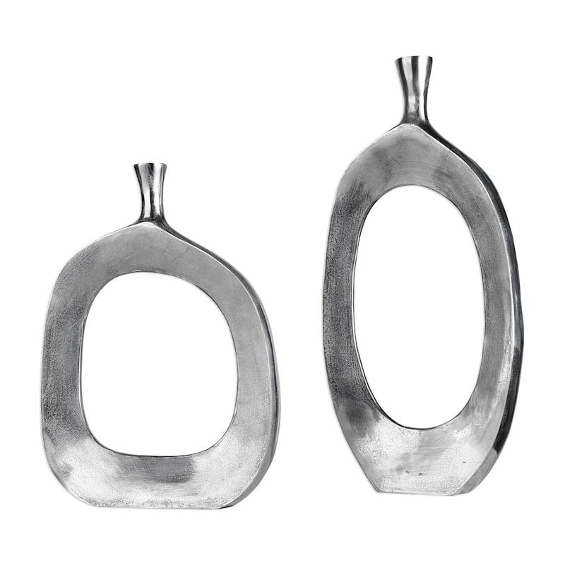 Set of 2 Cierra Aluminum Vases 30"