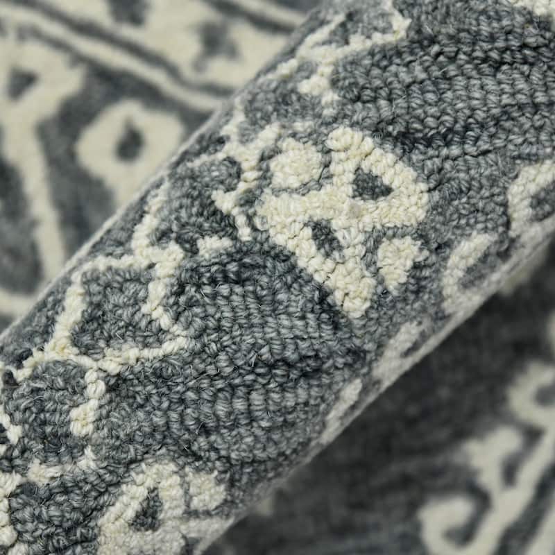 Collingwood Jane Hand-Tufted Wool Area Rug