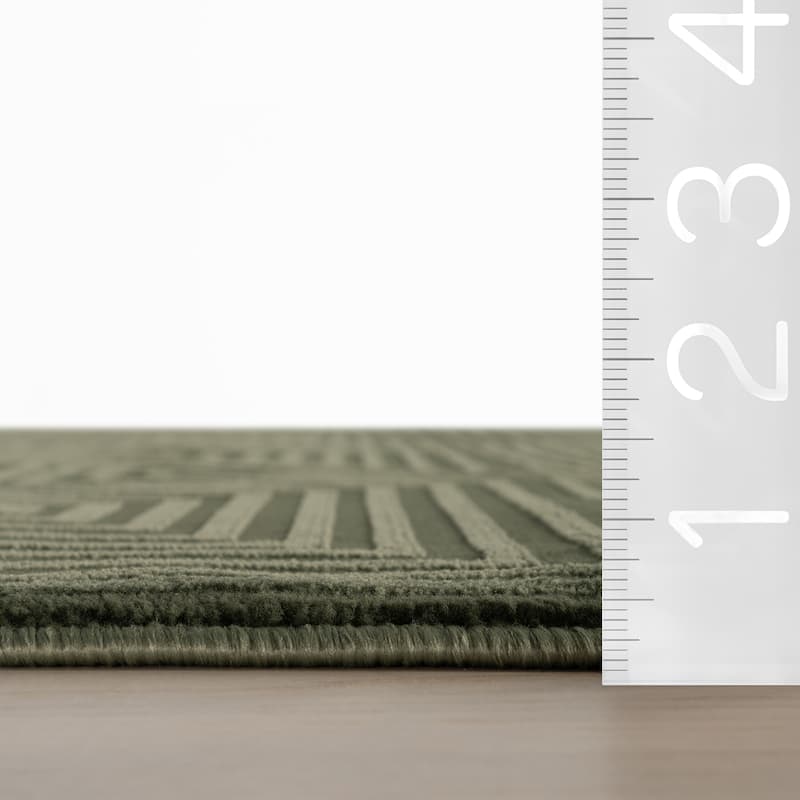 Nuloom Orielle Textured Geometric Area Rug