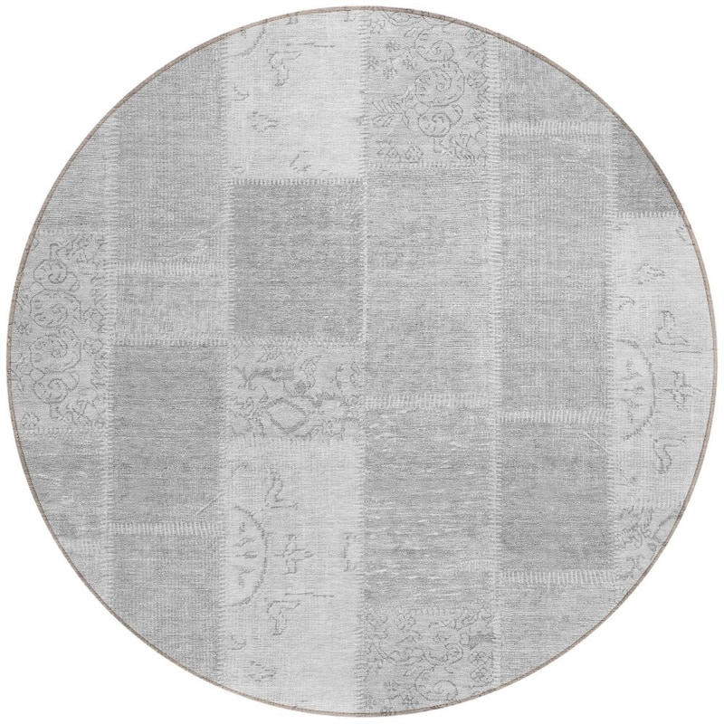 HomeRoots Patchwork Traditional Rectangle Outdoor Rug