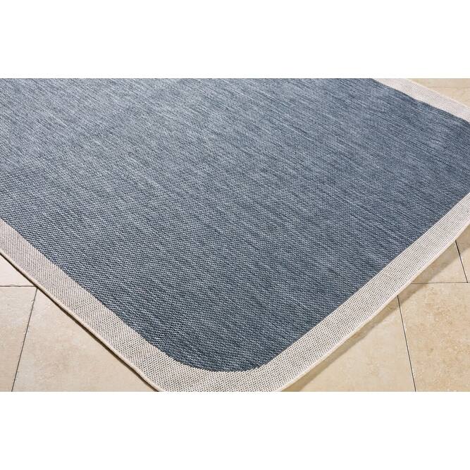 Livabliss Miami Beach Traditional Indoor/Outdoor Area Rug