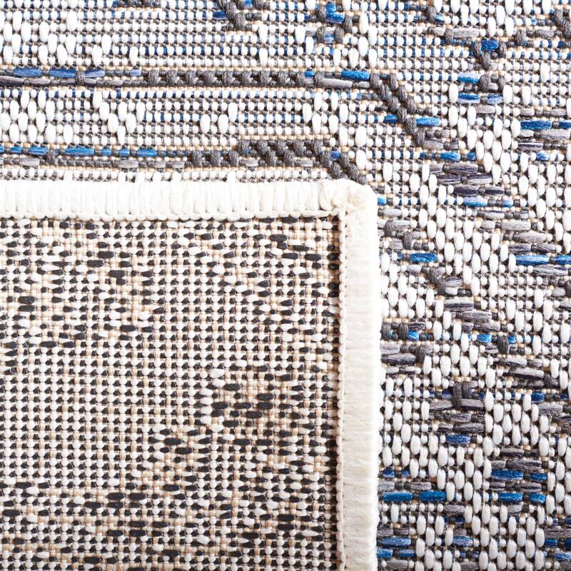 SAFAVIEH Havana Esen Medallion Indoor/ Outdoor Waterproof Rug