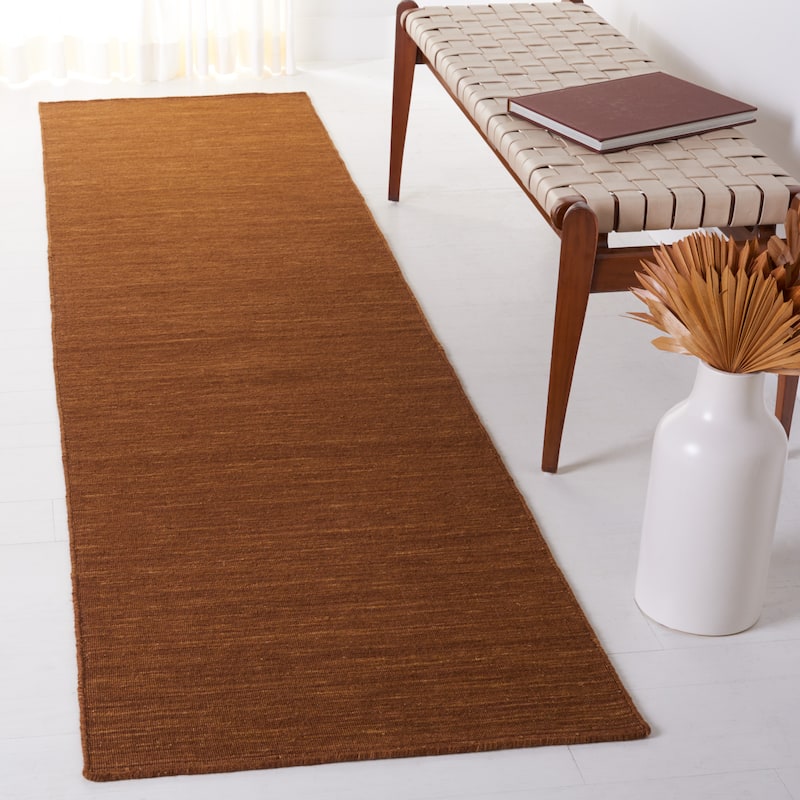 SAFAVIEH Handmade Kilim Aiman Wool Rug - 2'3" x 9' Runner - Brown