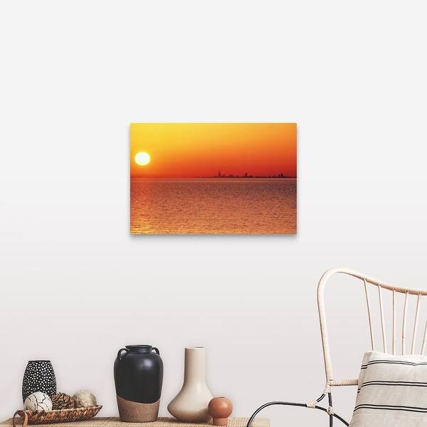 Lake Michigan Under An Orange Sunset Chicago Side Canvas Wall Art Overstock 29112938