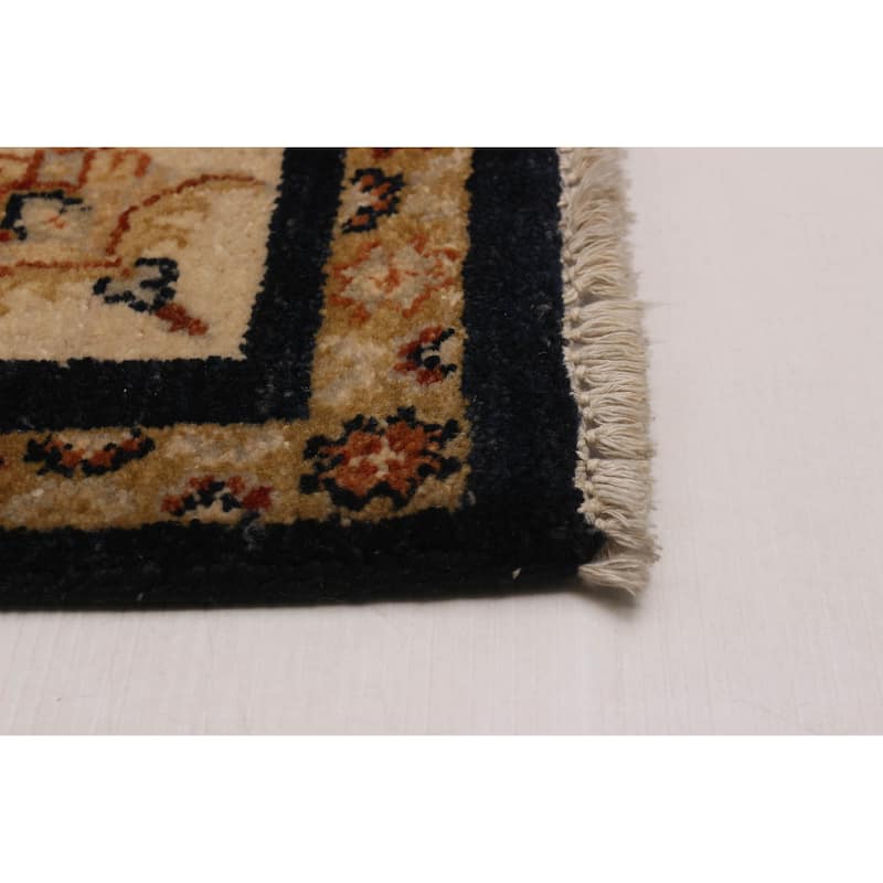 ECARPETGALLERY Hand-knotted Jamshidpour Black, Light Khaki Wool Rug - 5' 8" x 7' 11"