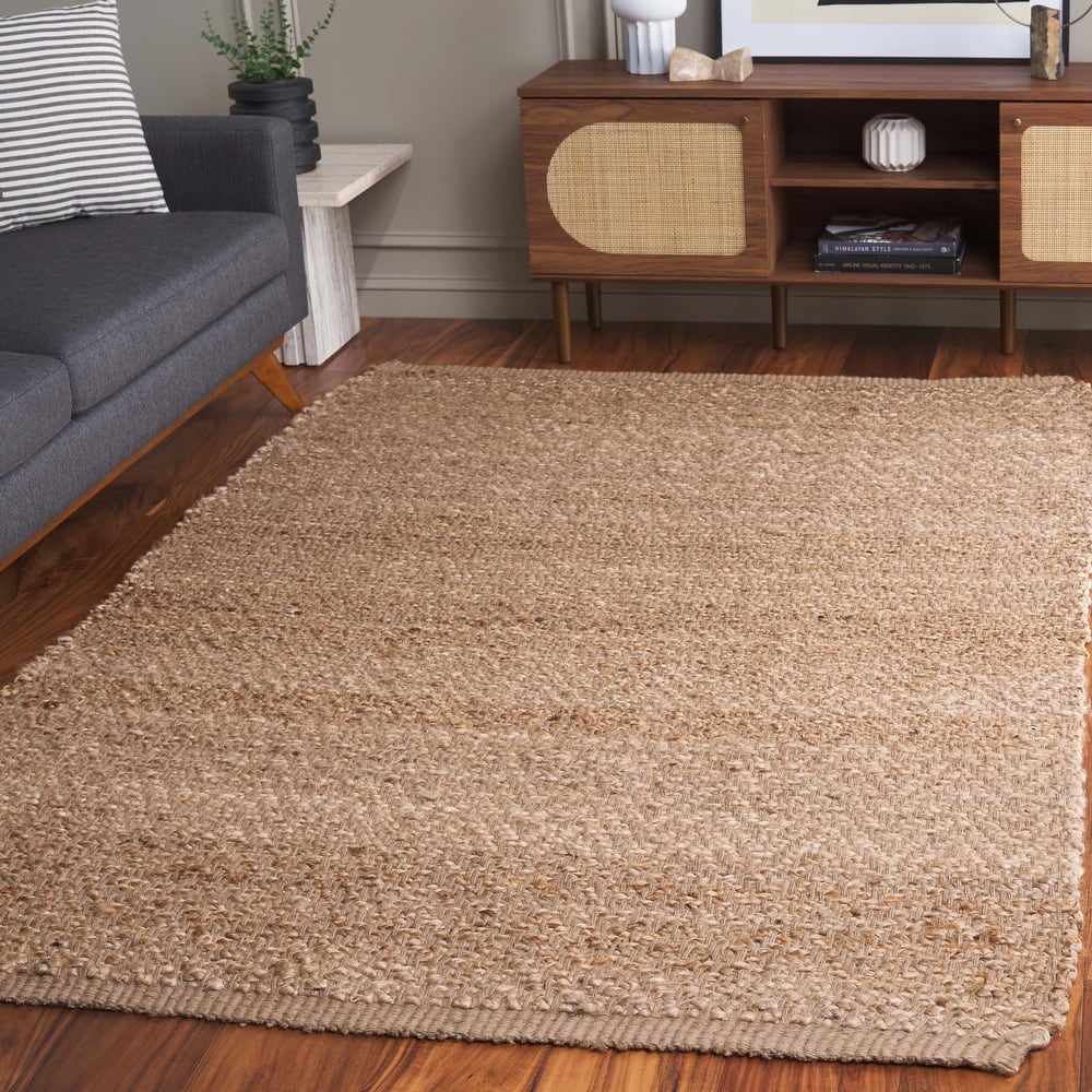 SAFAVIEH Handmade Natural Fiber Lilianna Jute Rug