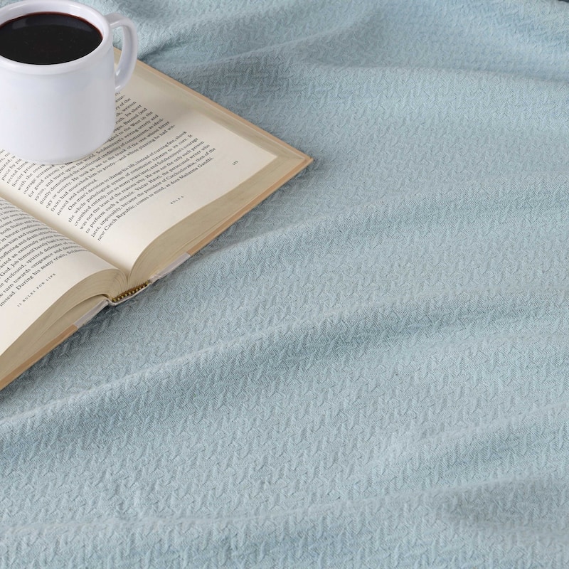 Superior Nobel Cotton Textured Chevron Lightweight Woven Blanket