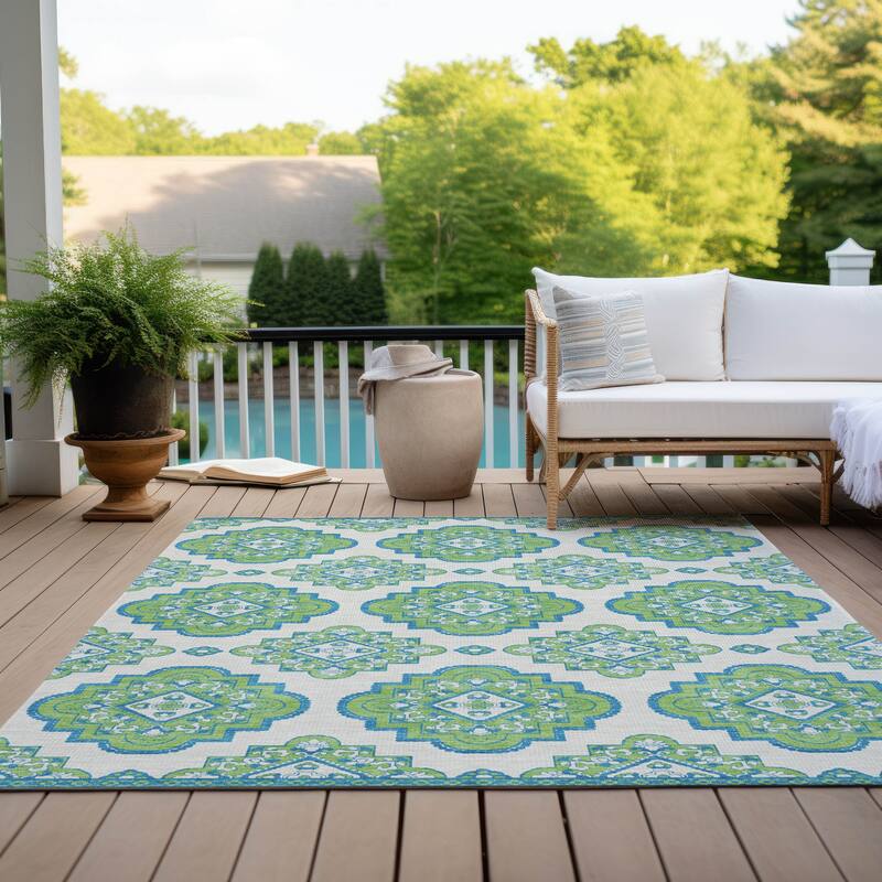 Machine Washable Indoor/ Outdoor Chantille Boho Moroccan Rug