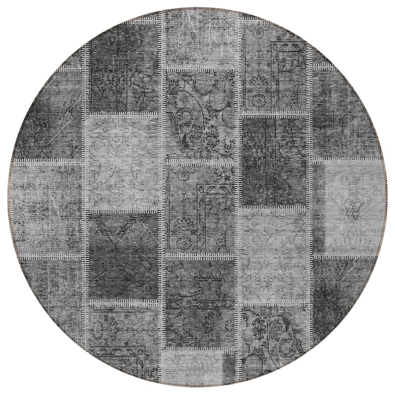 HomeRoots Patchwork Transitional Rectangle Outdoor Rug