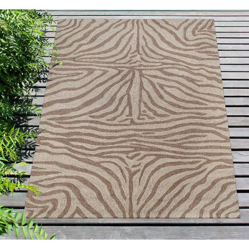 Liora Manne Ravella Zebra Indoor/Outdoor Rug - 5' x 7'6" - Brown