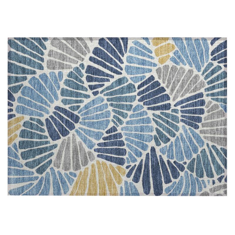 Machine Washable Indoor/ Outdoor Floral Modern Chantille Rug
