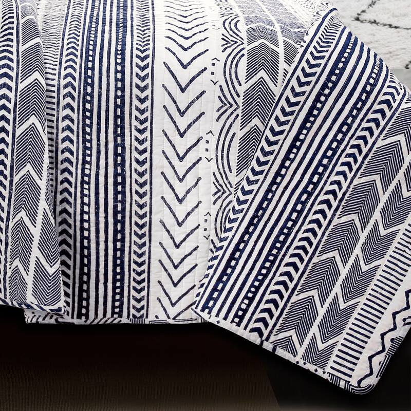 Lush Decor Hygge Geometric Pattern 3-piece Quilt Set