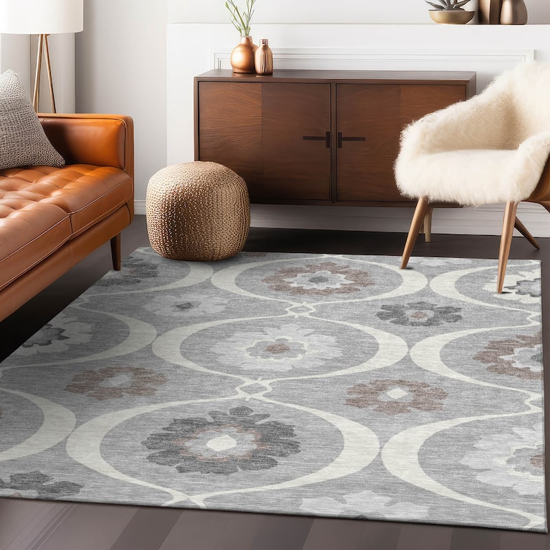 Machine Washable Indoor/ Outdoor Chantille Floral Geo Rug