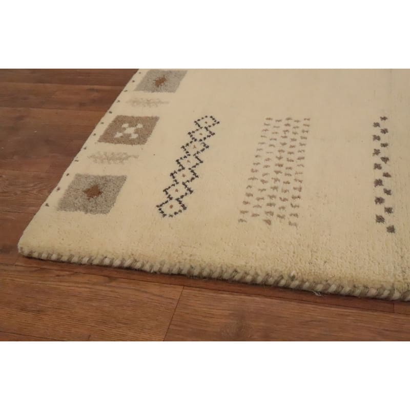 Hand Knotted Oriental 100% Wool Carpet Tribal Geometric Beige & Ivories Gabbeh Area Rug - 7' 2'' X 5' 5''