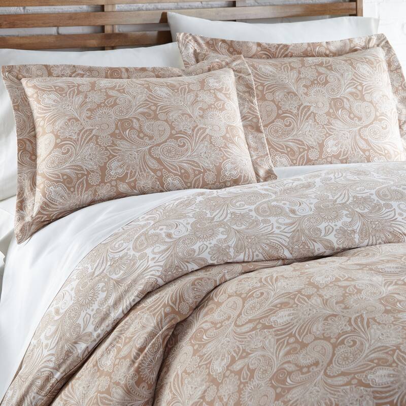 Vilano Plush All Seasons Perfect Paisley Down Alternative 3-piece Comforter - Queen - Taupe - 3 Piece