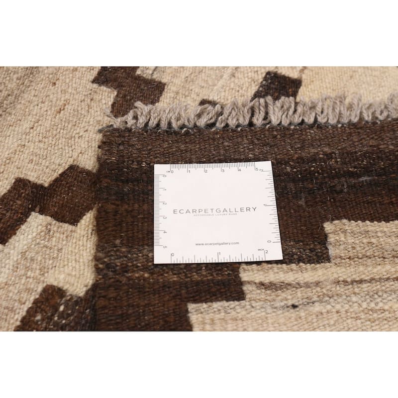 Sivas Beige Kilim 6'8" x 9'7" - 6'8 x 9'7