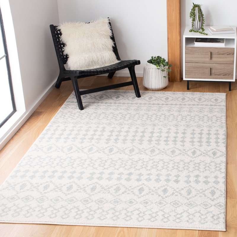 SAFAVIEH Tulum Cordie Boho Moroccan Distressed Rug - 3' x 5' - Ivory/Light Grey