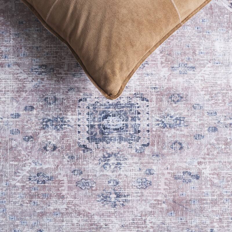 SAFAVIEH Arizona Mathurine Vintage Rug