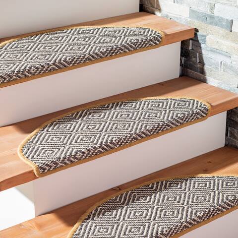 SAFAVIEH Handmade Soila 9" x 26" Sisal Stair Treads