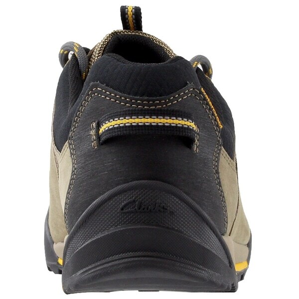 clarks mens walking shoes
