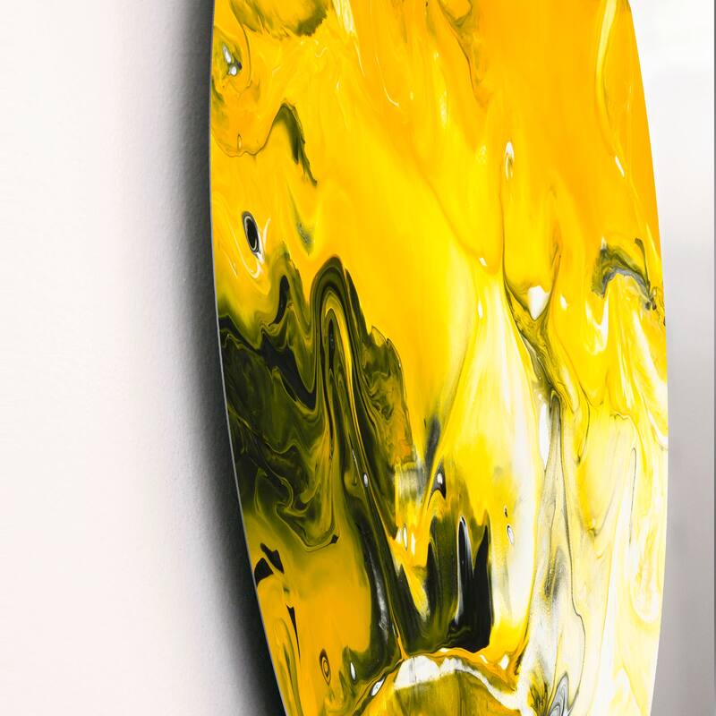 Designart 'Yellow Black And White Liquid Art V' Modern Metal Circle