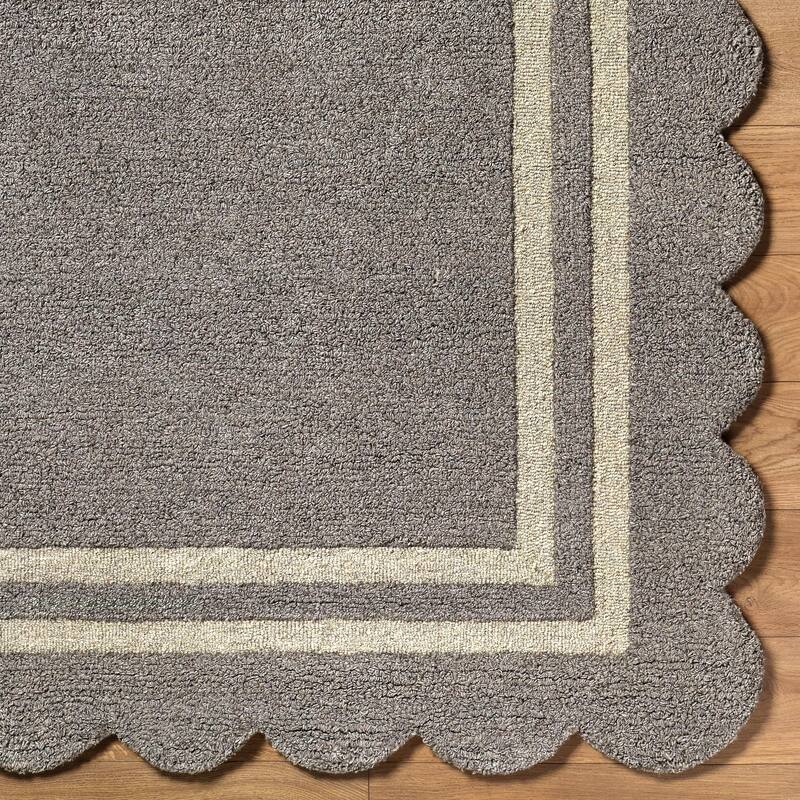 Livabliss Scalloped Modern & Contemporary Area Rug