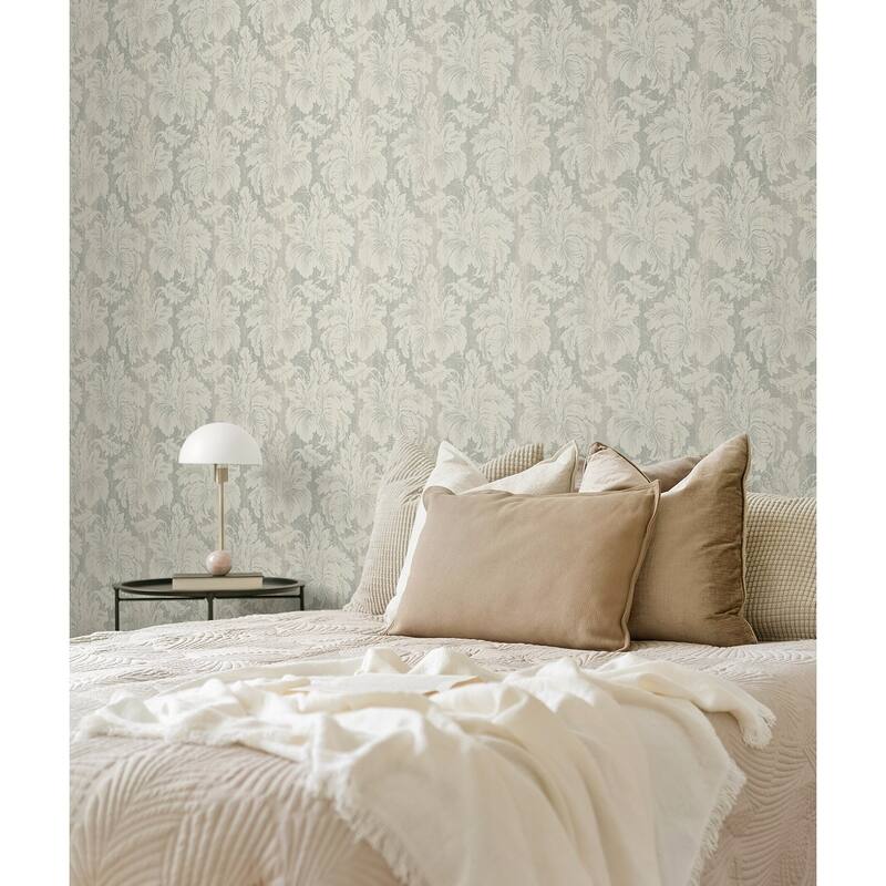 Seabrook Designs Portia Floral Unpasted Wallpaper
