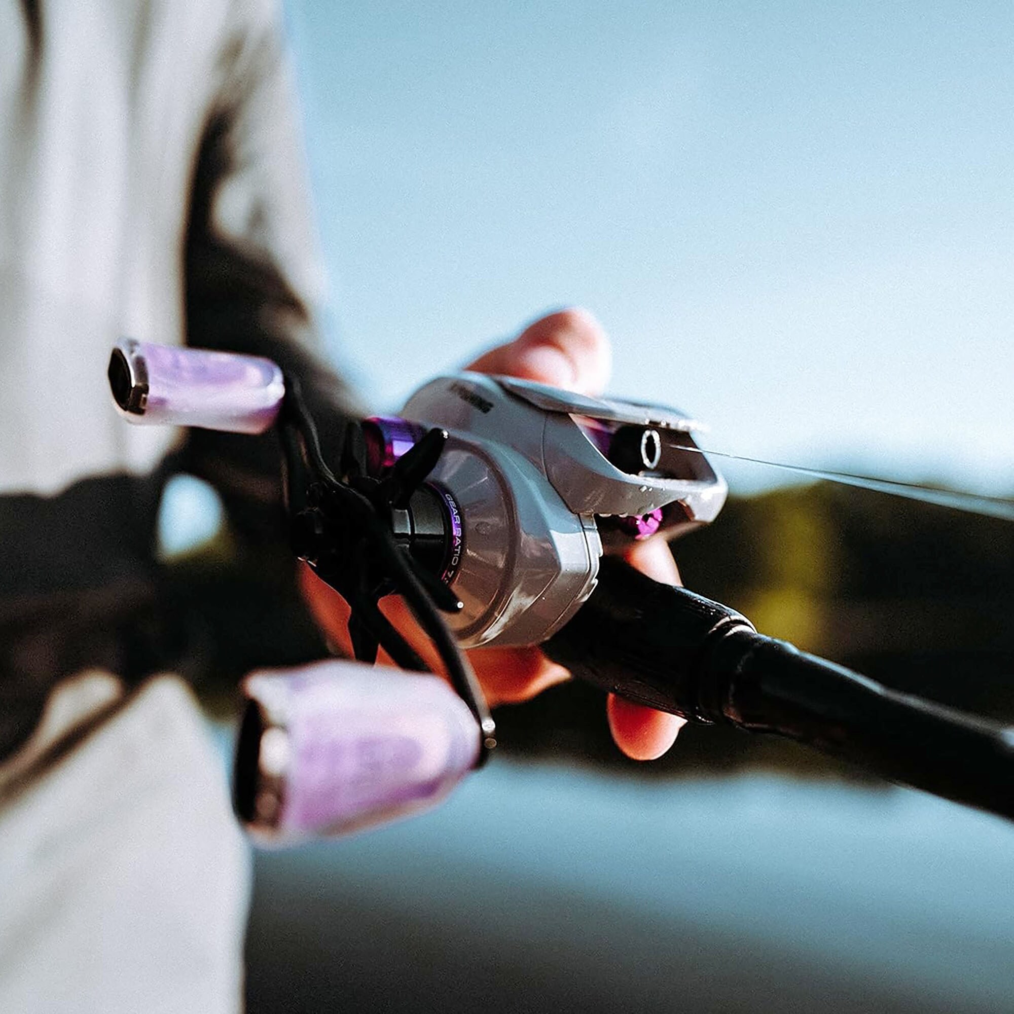 13 Fishing Modus SZ2 Baitcast Fishing Reel - Left Hand Retrieve - Bed Bath  & Beyond - 41621047