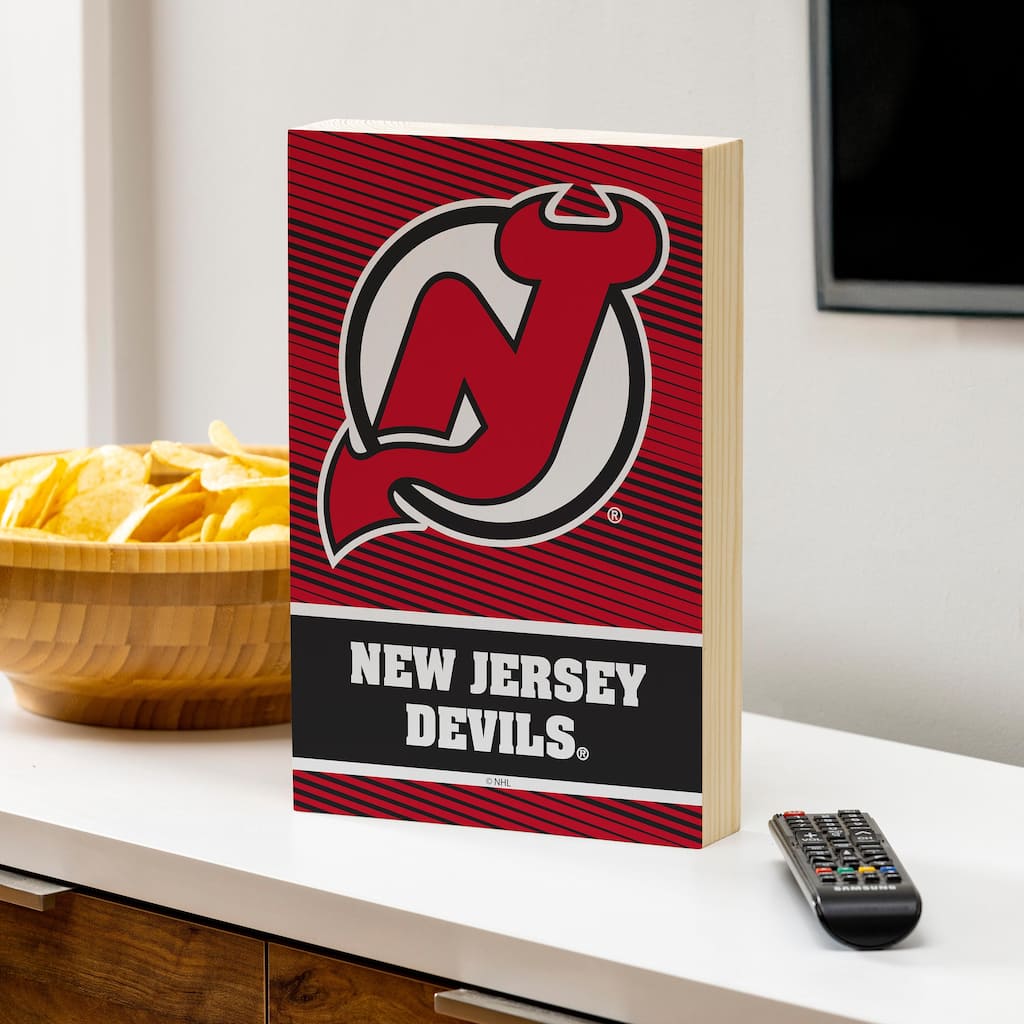 New Jersey Devils Wooden Tabletop Mantel Shelf Sign