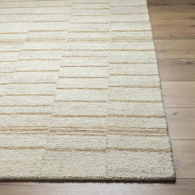 Livabliss Sierra Hand Tufted Geometric Wool Rug