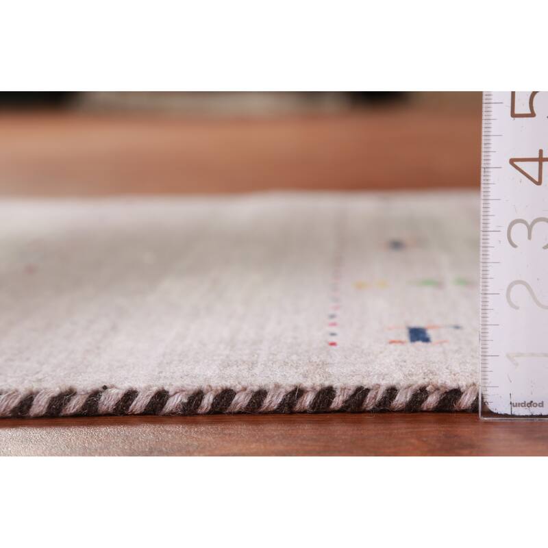 Hand Knotted Oriental 100% Wool Carpet Tribal Animal Pictorial Beige & Ivories Gabbeh Area Rug - 5' 0'' X 3' 0''