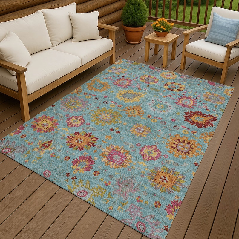 Machine Washable Indoor/ Outdoor Traditional Kashan Chantille Rug