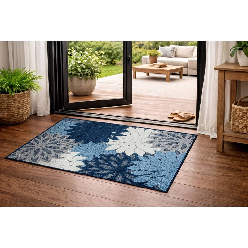 World Rug Gallery Indoor/Outdoor High-Low Textured Area Rug, Floral Easy-Clean Patio Rug - 2' x 3' - Navy