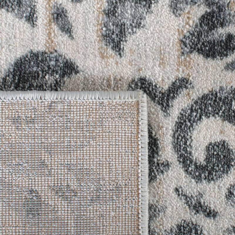 SAFAVIEH Isabella Sanjuana Traditional Rug