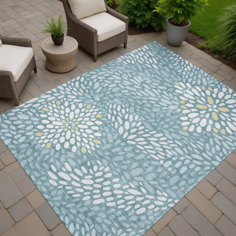 Machine Washable Indoor/ Outdoor Modern Genoa Chantille Rug