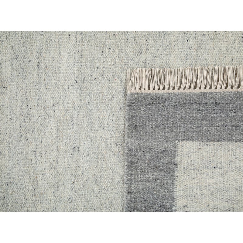 Terra by Obeetee Nu Maison Soft Border Rug