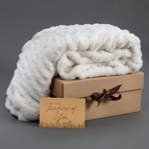 Chanasya Thinking of You Faux Fur Blanket Set with Card