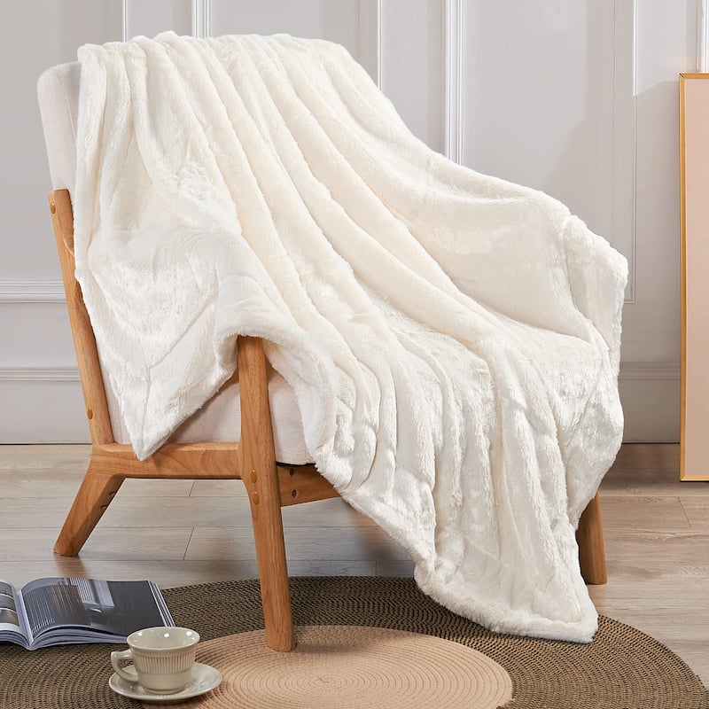 Home Soft Things HST Fauxfur Throw Super Soft Cozy Blankets - Silver Blue - Antique White