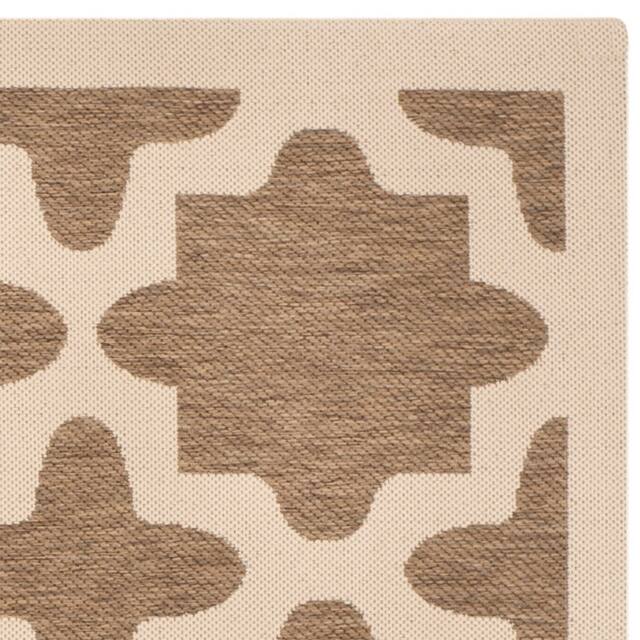 SAFAVIEH Courtyard Dorthey Indoor/ Outdoor Patio Backyard Rug